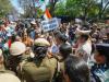 दिल्ली: CAA पर विपक्षी नेताओं के बयानों के विरोध में हिंदू और सिख शरणार्थियों का प्रदर्शन