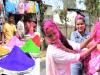 Moradabad News : मुरादाबाद में उड़ा अबीर-गुलाल, बाजार में उमड़ी खरीदारों को भीड़