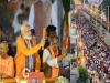 बरेली: PM मोदी के रोड शो में उमड़ा जनसैलाब, पार्टी सिम्बल लेकर हाथ हिलाकर जनता का किया अभिवादन 