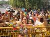 स्वाति मालीवाल केस: हाथों में चूड़ियां लेकर केजरीवाल के घर के बाहर दिल्ली BJP महिला मोर्चा का प्रदर्शन, मांगा इस्तीफा