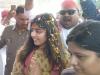 Kannauj: अखिलेश, डिंपल की बेटी अदिति यादव ने पिता के लिए मांगे वोट...जनता ने फूलों से किया स्वागत, जीत का दिया भरोसा