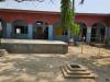 कासगंज: रामपुर में ग्रामीणों ने किया मतदान का बहिष्कार, पोलिंग बूथ पर पसरा सन्नाटा
