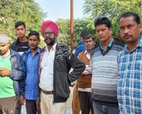 अमरोहा: ई-रिक्शा चालक की गर्दन काटकर हत्या, आम के बाग में बोरे में मिला शव