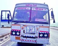 काशीपुर: चलती रोडवेज बस का एंगल टूटकर गिरा, हादसा बचा
