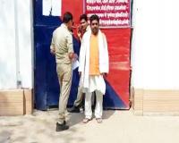 हरदोई: भाजपा के टिकट पर चुनाव लड़ चुके शैलेन्द्र सिंह भवानी को पुलिस ने किया गिरफ्तार, जानें मामला