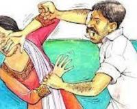 रुद्रपुर: कूड़ा डालने का विरोध करने पर महिला को बेरहमी से पीटा