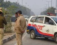 दिल्ली : ‘रोड रेज’ में कार चालक ने दांत से काट ली शख्स की उंगली, जानें पूरा मामला