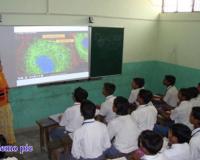 बरेली: स्मार्ट कक्षाओं के संचालन पर संकट, चोरी होने लगे उपकरण