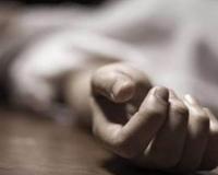 हरदोई: पुलिस की पिटाई से हुई बेटे की मौत! मां ने लगाया आरोप तो पीएम को लिए कब्र खोद कर निकाला गया शव