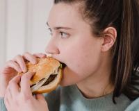 बरेली:  Fast Food बढ़ा रहा बच्चों और युवाओं में पथरी की समस्या, जानिए वजह और उपाय