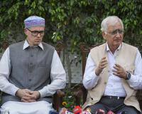 जम्मू-कश्मीर और लद्दाख में तीन-तीन सीट पर चुनाव लड़ेंगी कांग्रेस और नेशनल कॉन्फ्रेंस 