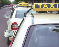 टनकपुर: टैक्सी संचालन ठप होने पर श्रद्धालुओं को भारी दिक्कतें  