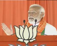 '‘इंडिया’ गठबंधन सत्ता में आया तो ‘एक साल, एक पीएम’ के फार्मूले पर करेगा काम', सोलापुर में गरजे PM मोदी 