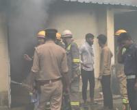 Kanpur Fire: होमांस गैलेक्सी होटल में आग...लोगों को बाहर सुरक्षित निकाला गया, लाखों का नुकसान