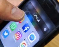 बरेली: व्हाट्सएप ग्रुप पर सिपाही ने की आपत्तिजनक पोस्ट, पुलिस अधिकारियों से शिकायत