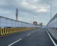 Bareilly News: कुतुबखाना पुल... बिजली कनेक्शन न होने से स्ट्रीट लाइटें बंद, व्यापारियों की बढ़ीं समस्याएं