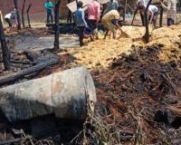 लखीमपुर-खीरी: दो गांवों में लगी आग, छह घर जलकर राख 