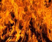 कासगंज: देसी आतिशबाजी के गोदाम में लगी आग, दो घायल 
