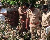 लखीमपुर-खीरी: फोरलेन किनारे झाड़ियों में मिला अधेड़ का शव, हत्या की आशंका 