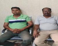 जौनपुर में रिश्वत लेते दारोगा और सिपाही गिरफ्तार, एंटी करप्शन टीम ने की कार्रवाई 