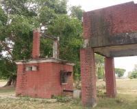 सीतापुर: दो माह से नलकूप खराब, किसानों की सूख रही फसलें