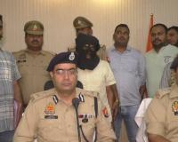 सीतापुर हत्याकांड: भाई ही निकला कातिल, पुलिस ने किया गिरफ्तार, अजीत ने बताई उस रात की पूरी कहानी  
