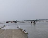 लखीमपुर खीरी: उत्तराखंड में फटे बादल से शारदा में बढ़ा पानी, पचपेड़ी घाट से निकलना हुआ भारी 