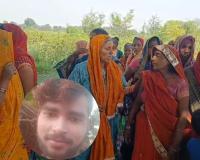 Auraiya Crime: संदिग्ध हालात में खेत में पड़ा मिला युवक का शव...पास में कीटनाशक के पाउच और खून पड़ा मिला