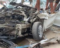 Kanpur Accident: तेज रफ्तार कार हाईवे किनारे खड़े ट्रक में जा घुसी...तीन की मौके पर मौत व दो घायल, परिजन रो-रोकर हुए बेहाल