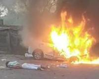 प्रतापगढ़ में हाईवे पर भीषण सड़क हादसा : डंपर की टक्कर से आग का गोला बनी कार,तीन लोगों की मौत 