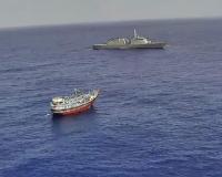 भारतीय नौसेना ने ईरानी जहाज पर सवार पाकिस्तानी चालक दल को प्रदान की चिकित्सा सहायता 