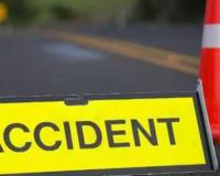 बरेली: सड़क हादसे में जियो कंपनी के स्टोर मैनेजर की मौत, साली घायल 