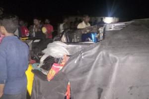 झारखंड: दुमका में भीषण सड़क हादसा, छह की मौत