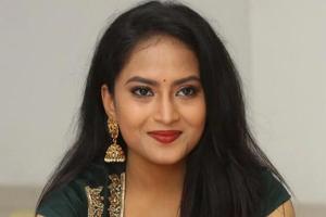 तेलुगु टीवी अभिनेत्री कोंडापल्ली श्रावणी ने की आत्महत्या