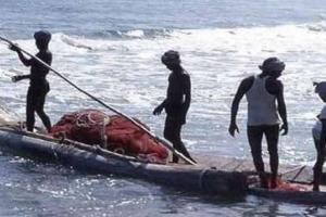 श्रीलंकाई नौसेना ने भारतीय मछुआरों पर किया हमला