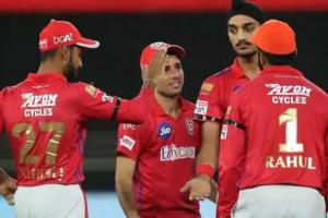 IPL 2020: गेंदबाजों ने पंजाब को दिलाई रोमांचक जीत, हैदराबाद को 12 रन से हराया