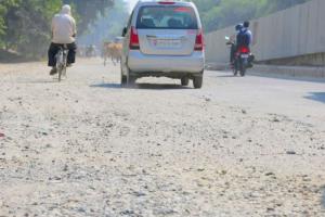 बरेली: गड्ढा मुक्त नहीं हुईं सड़कें, पैचवर्क में खपा दिया लाखों का बजट
