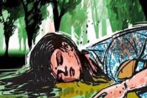 देवरिया: बगीचे में महिला का मिला शव, हत्या की आशंका