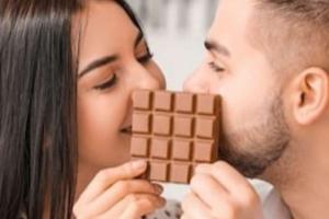 Chocolate Day: चॉकलेट संग रिश्तों में घोलिए मिठास, बन जाएगी हर बिगड़ी बात