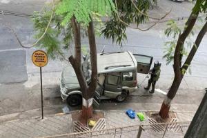 मुकेश अंबानी के घर ‘एंटीलिया’ के बाहर मिली विस्फोटक से भरी कार, FIR दर्ज