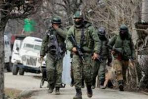 जम्मू कश्मीर: सुरक्षा बलों के वाहन पर आतंकवादियों ने फेंका हथगोला