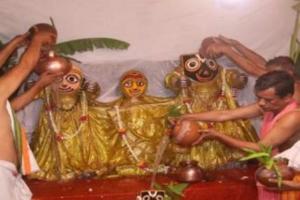 कोटा के मंदिर में भगवान ‘बीमार हैं’, भोग में अर्पित किया जा रहा तुलसी, काली मिर्च और लौंग