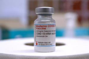 भारत में मॉर्डना की कोविड-19 वैक्सीन के आपात इस्तेमाल को DCGI दे सकता है मंजूरी