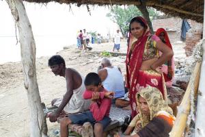 लखीमपुर-खीरी: शारदा ने वीरान कर दिया मंझरी अहिराना गांव
