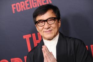 राजनीति में आने का रास्ता तलाश रहे अभिनेता Jackie Chan, चीन की इस Political Party के प्रति दिखाई रुचि