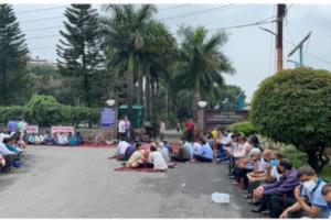 देहरादून: ऊर्जा मंत्री हरक से वार्ता के बाद 3500 बिजली कर्मचारियों ने हड़ताल स्थगित की, मंत्री ने दिया एक माह का समय