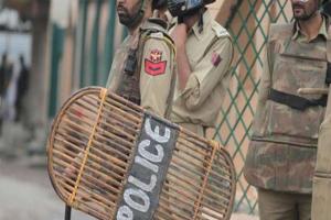 जम्मू-कश्मीर के कठुआ में आपस में भिड़ी पुलिस, एक हेड कांस्टेबल की मौत