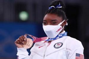टोक्यो ओलंपिक: जिम्नास्टिक में वापसी पर सिमोन बाइल्स ने बैलेंस बीम में जीता कांस्य पदक