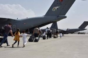 काबुल एयरपोर्ट से 150 भारतीयों का किडनैप, तालिबानी प्रवक्ता वासिक ने…