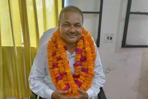 बरेली: सहायक सचिव सुरेंद्र नाथ ने पदभार ग्रहण किया